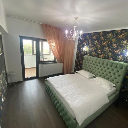 Violetta Apartament 布泽乌 外观 照片