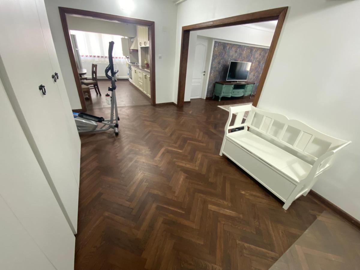Violetta Apartament 布泽乌 外观 照片